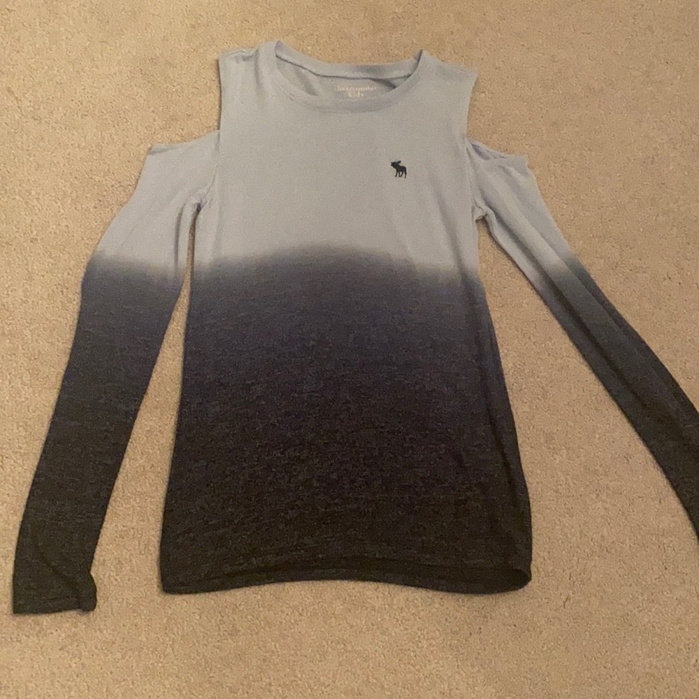 Abercrombie Kid- off the shoulder top